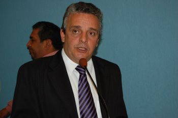 Protético apresenta projeto criando a Semana de Prevenção ao Câncer Bucal