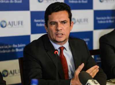 Juiz Sérgio Moro diz que não pode silenciar testemunhas Juiz federal Sérgio Moro / Foto: Divulgação