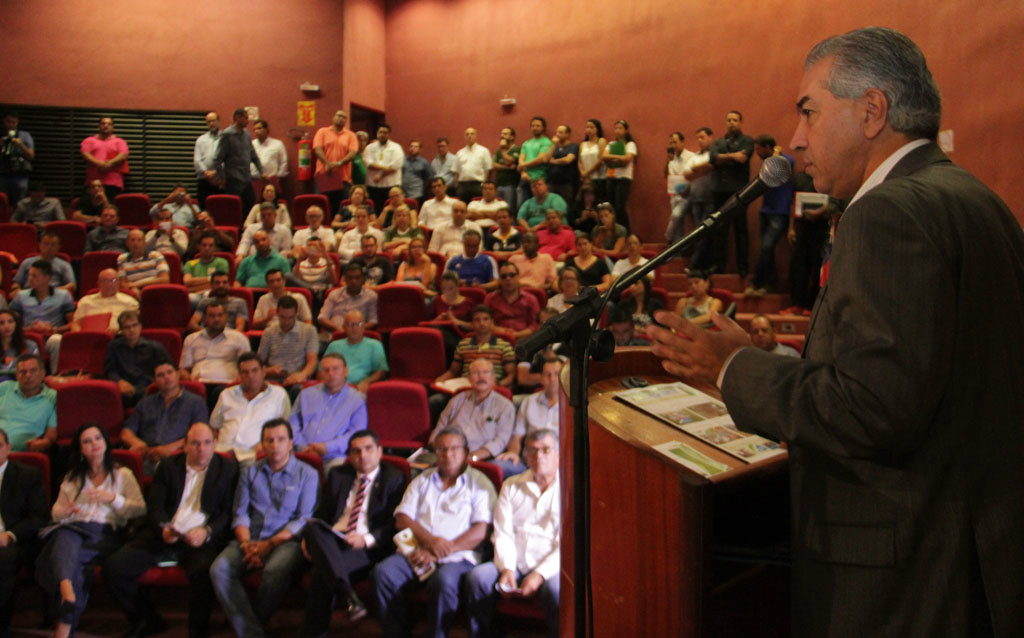 Reinaldo vai ampliar investimentos em esporte e lazer com apoio de deputados Encontro com gestores acontece até 17 de março no Centro de Conveções Arquiteto Rubens Gil de CamiloFoto: Divulgação