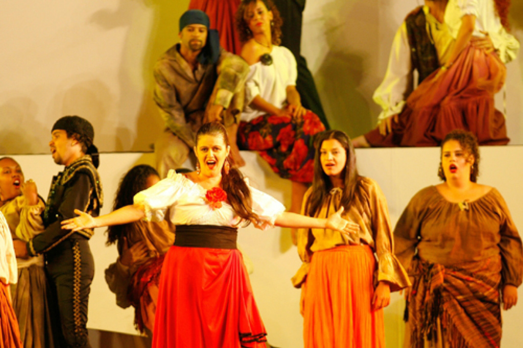 Apresentação de Carmen encerra festival brasiliense de ópera