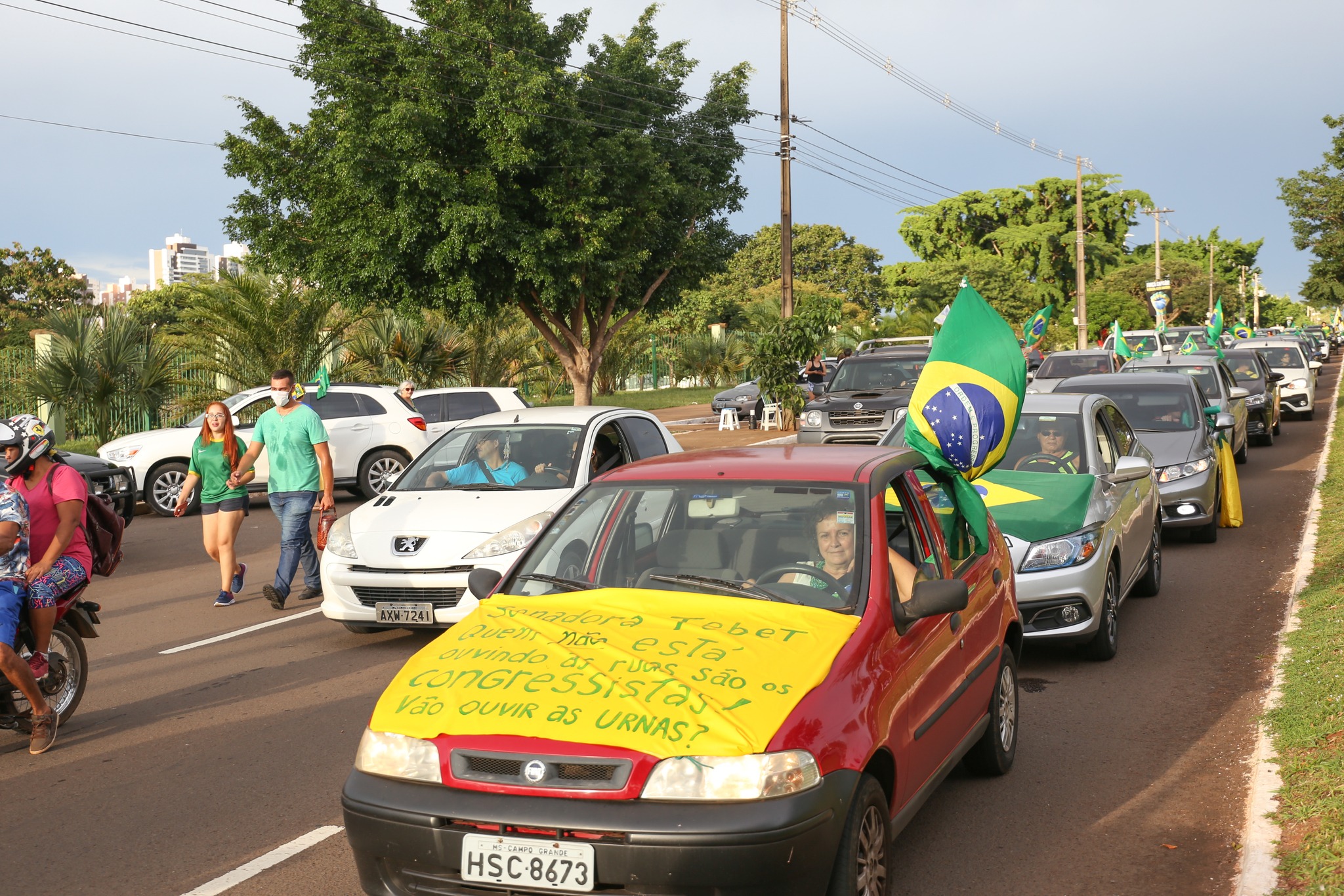 Carreata ocorreu nesta tarde (15) em Campo Grande / Foto: Paulo Francis/CG News    