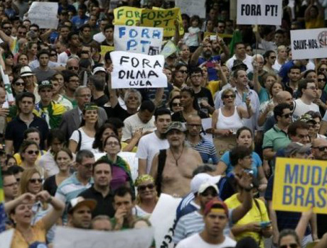 Manifestações estão sendo marcadas para o dia 15 de marçoFoto: Divulgação
