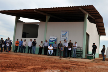 Posto de recebimento de embalagens vazias de agrotóxico foi inaugurado nesta sexta em Amambai.