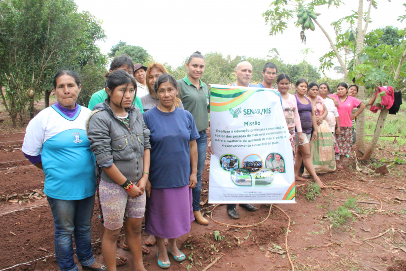 Curso de manejo de horta na Aldeia Amambai é promovido pelo SRA Curso de manejo de horta na Aldeia Amambai é promovido pelo SRA