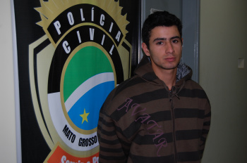 Um dos autores do crime Adriano Fernandes Nogueira (Pinguim). 