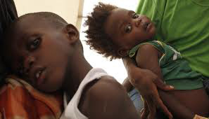 Cólera mata mais de 7 mil no Haiti e contamina 520 mil