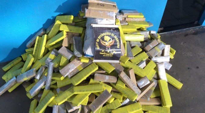 DOF apreende adolescente com quase 400 quilos de droga em Amambai DOF apreende adolescente com quase 400 quilos de droga em Amambai