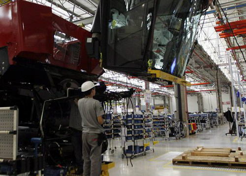 A atividade econômica brasileira contraiu 0,12 por cento no terceiro trimestre em relação aos três meses anteriores