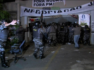 Estudantes da USP terão 60 dias para desocupar voluntariamente prédio