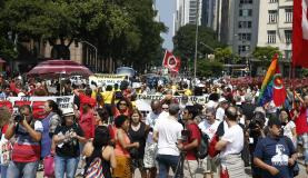 No Rio de Janeiro, protesto saiu pela Avenida Presidente Vargas / Foto: Tânia Rego
