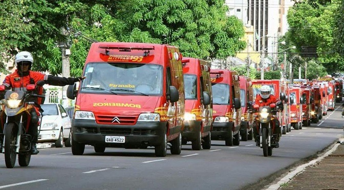 Corpo de Bombeiros do Estado salva em média 66 pessoas por dia Corpo de Bombeiros do Estado salva em média 66 pessoas por dia