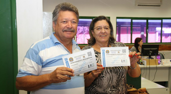 Cartão de estacionamento para vagas especiais pode ser emitido no Detran Cartão de estacionamento para vagas especiais pode ser emitido no Detran