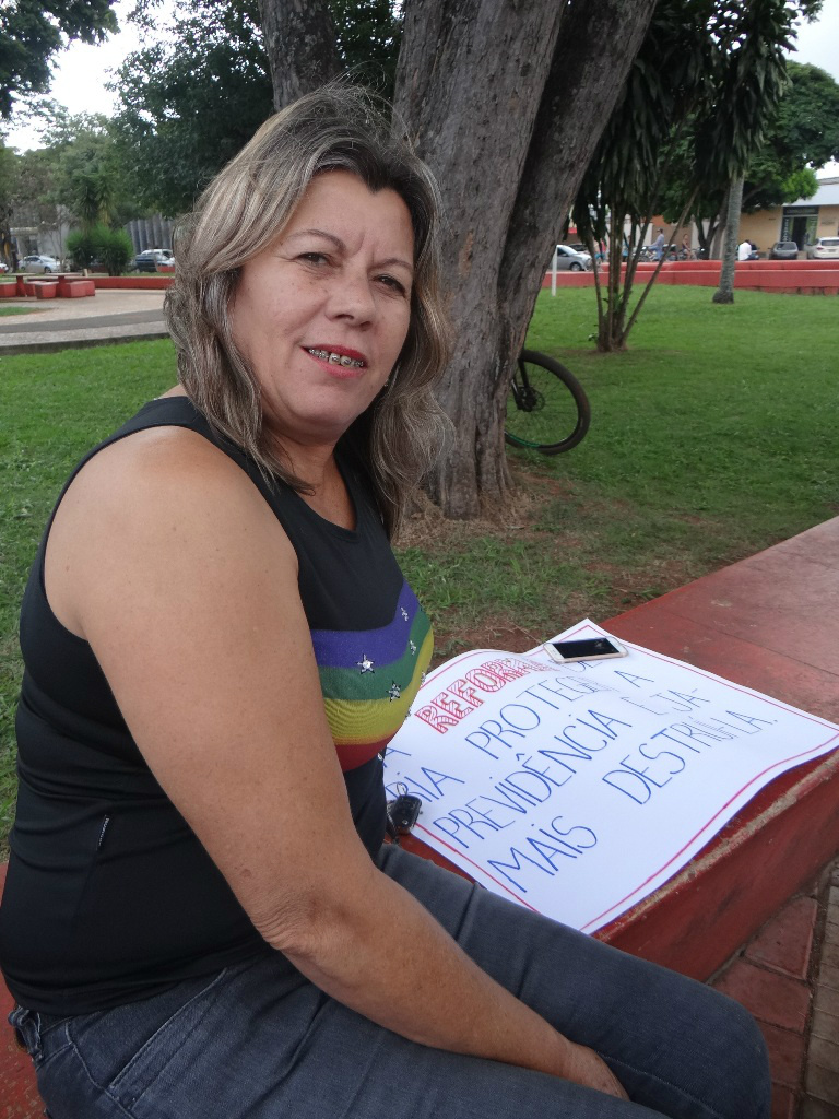 Trabalhadores da Educação de Amambai mantêm greve e fazem carreata neste domingo Trabalhadores da Educação de Amambai mantêm greve e fazem carreata neste domingo