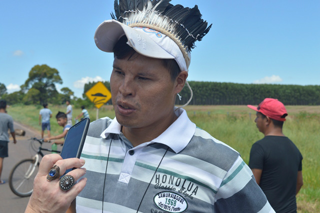 Trabalhadores da Educação de Amambai mantêm greve e fazem carreata neste domingo Trabalhadores da Educação de Amambai mantêm greve e fazem carreata neste domingo