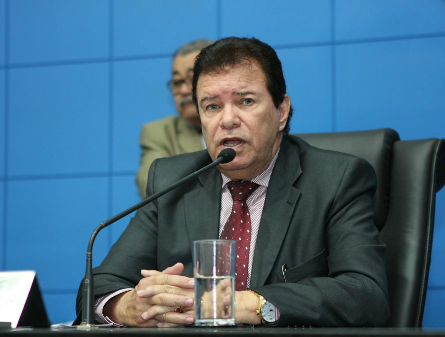 Parlamentar é proponente da matéria.