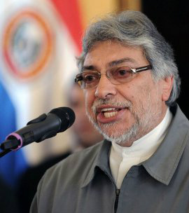 Fernando Lugo é afastado da Presidência do Paraguai