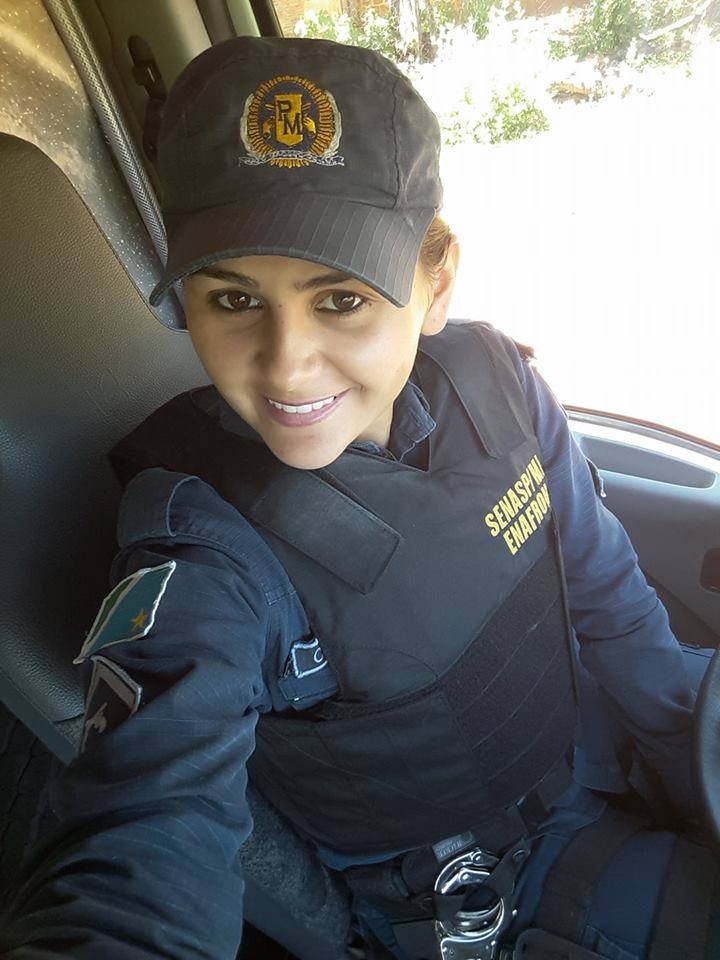 Carina é profissional de educação física, atleta e soldado da Polícia Militar de Amambai / Foto: Arquivo Pessoal
