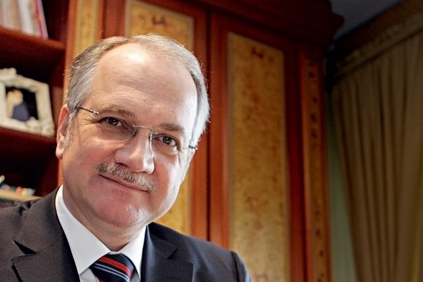 Fachin envia para primeira instância denúncia contra Lula, Dilma e Mercadante Ministro Luiz Edson Fachin / Foto: Divulgação