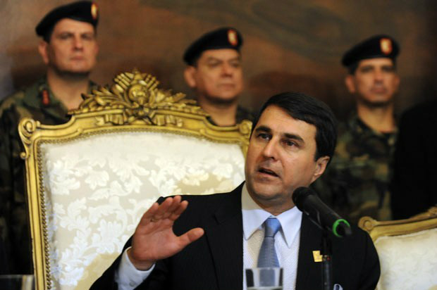 Novo presidente do Paraguai vai procurar Dilma