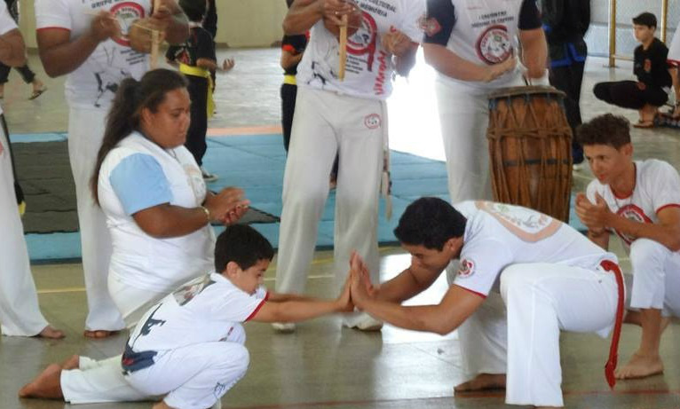 Em Amambai, a programação terá inicio ás 15h do sábado (20) no Ginásio de Esportes Flávio Derzi; a entrada será franca.