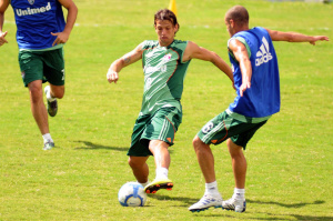 Fluminense: Time treina forte nas Laranjeiras