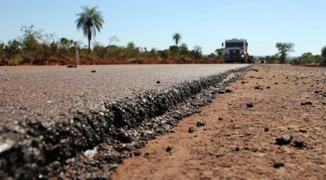 Rodovia entre Jardim e Bonito está 98% concluída Fonte: Portal do Governo de Mato Grosso do Sul