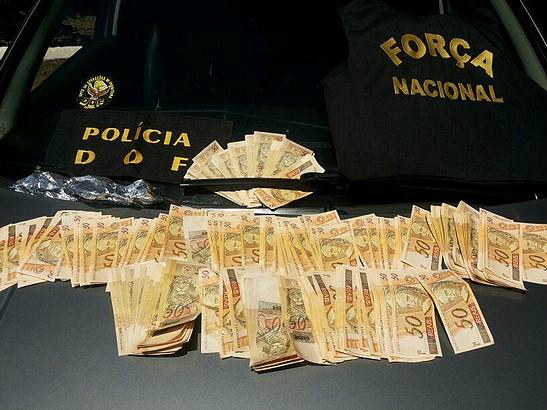 Durante a ação do DOF e da Força Nacional, ainda foi montado um bloqueio policial na BR-463