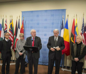 Comissão de Inquérito sobre a Síria em coletivo de imprensa. Foto: ONU/Eskinder Debebe