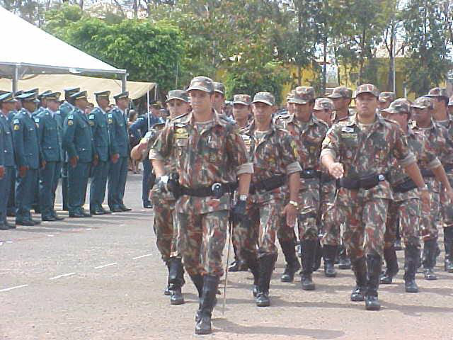 Desfile PMA- farda novaFoto: Divulgação 