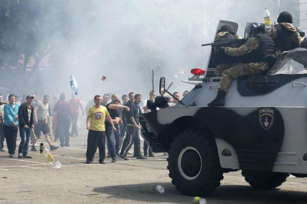 "Há um ano, Ucrânia não tinha deslocados internos; hoje, são 850 mil"