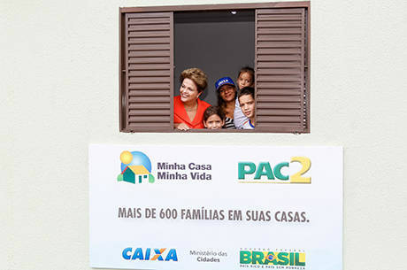 Dilma: dinheiro de impostos deve beneficiar quem precisa mais