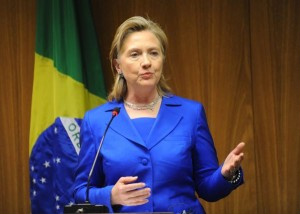 Transparência nos gastos públicos do Brasil é exemplo, diz Hillary Clinton