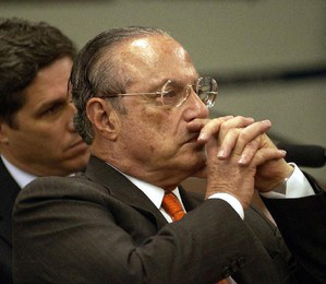 Paulo Maluf é condenado a devolver US$ 22 milhões à Prefeitura de São Paulo Paulo Maluf foi condenado a devolver US$ 22 mi à Prefeitura de São Paulo (Foto: Fabio Pozzebom / Agência Brasil)