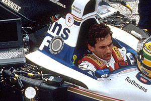 Vinte anos após acidente fatal, Ímola recorda Ayrton Senna
