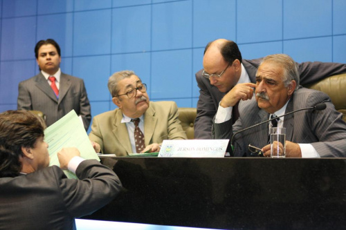 Assembleia Legislativa aprova LDO e outros 15 projetos Assembleia Legislativa aprova LDO e outros 15 projetos