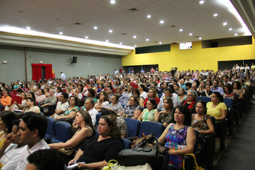 A SED lançou a campanha em outubro com a participação de representantes da rede estadual de ensino e do Ministério Público.