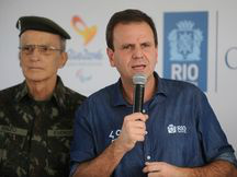 Prefeito do Rio descarta problemas na Olimpíada por causa do vírus Zika Prefeito do Rio descarta problemas na Olimpíada por causa do vírus Zika