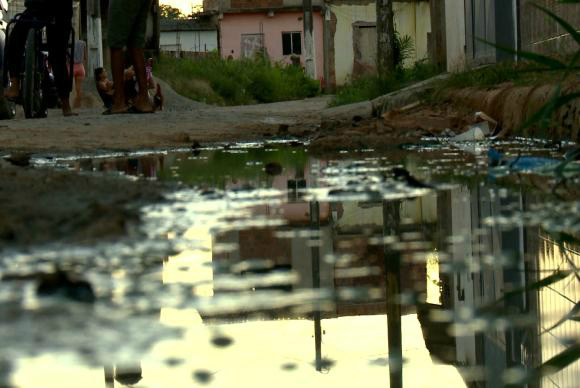 Estudo mostra que 40% das crianças de 0 a 14 anos no Brasil vivem na pobreza Cerca de 17 milhões de crianças até 14 anos vivem em domicílios de baixa rendaFoto: Divulgação