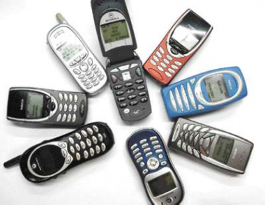 Brasil já tem praticamente uma linha de telefone celular por habitante