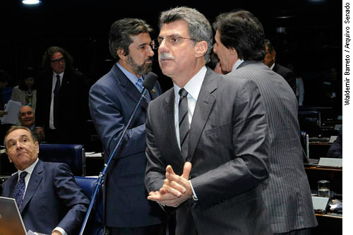 A (PEC) 43/2013, acaba com as possibilidades de voto secreto no Poder Legislativo
