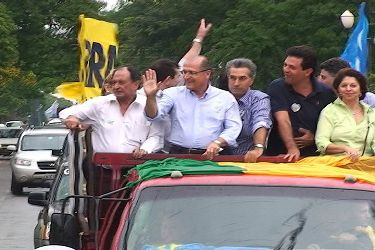 Em Dourados Alckmin diz que destino do país está nas mãos do povo Em Dourados Alckmin diz que destino do país está nas mãos do povo