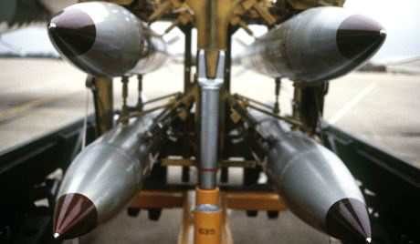 Líderes mundiais pedem redução de arsenal nuclear para coibir terrorismo