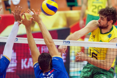 Seleção brasileira vence a França, neste sábado, por 3 sets a umFoto: Divulgação