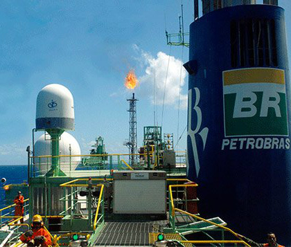 PSDB apela contra Dilma e dispara: 'mãe do petrolão'