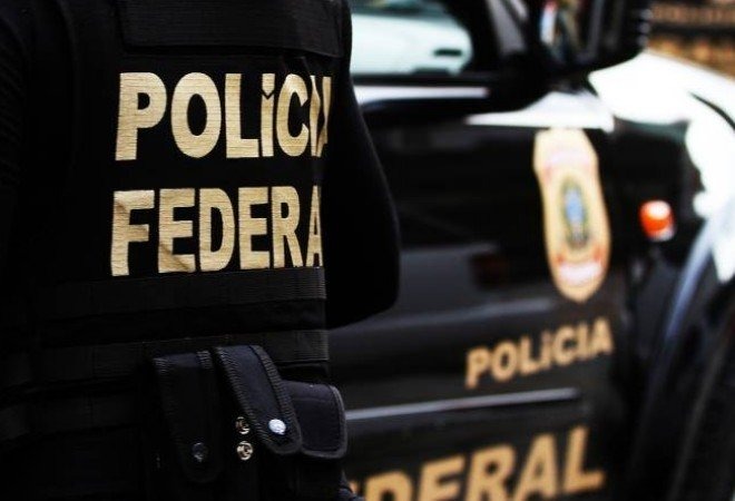 PF cumpre mandados contra policiais civis em Amambai Foto: Divulgação