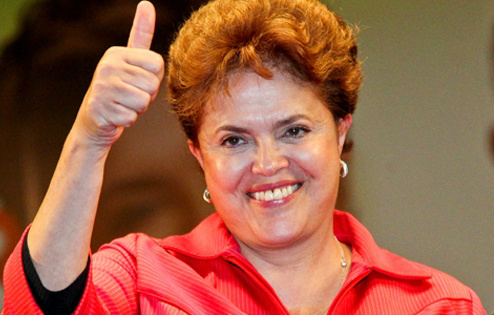 Dilma venceria no primeiro turno, contra 17% de Aécio