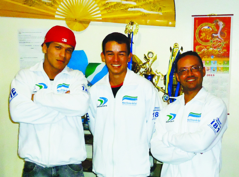 Atletas de Amambai da equipe de MS participam de Campeonato Brasileiro Gabriel de Oliveira, Claudio Buhring e Egberto José da Silva.