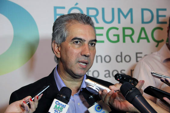 Governador Reinaldo recebe deputados estaduais e anuncia subsecretários Governador Reinaldo recebe deputados estaduais e anuncia subsecretários