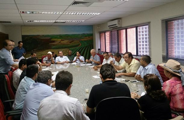 Piso salarial do trabalhador rural de Mato Grosso do Sul, a partir de 1° de março de 2015, será de R$ 855 