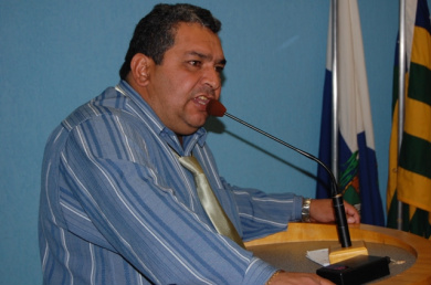 Brito quer programa de plantio de mudas nas aldeias de Amambai Brito quer programa de plantio de mudas nas aldeias de Amambai